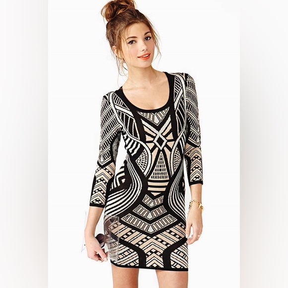 Art Deco Print Mini Sweater Dress - Picture 12 of 12